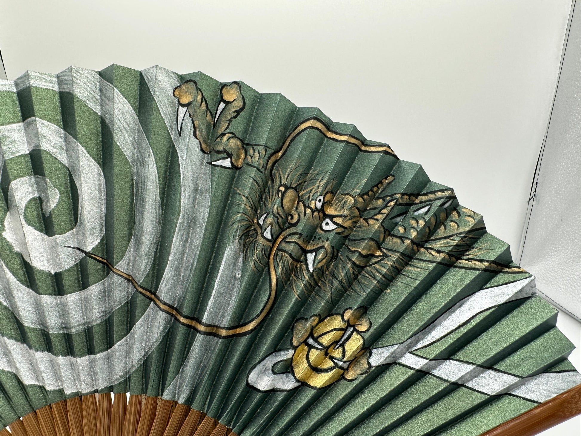 Sensu | UZU DRAGON Traditional Japanese Fan | Collectors item